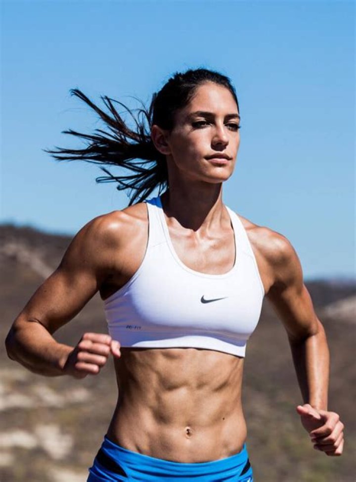 Allison Stokke (Fitness Model) Wiki, Biography, Age, Height, Weight, Boyfriend, Fianc, Net Worth,