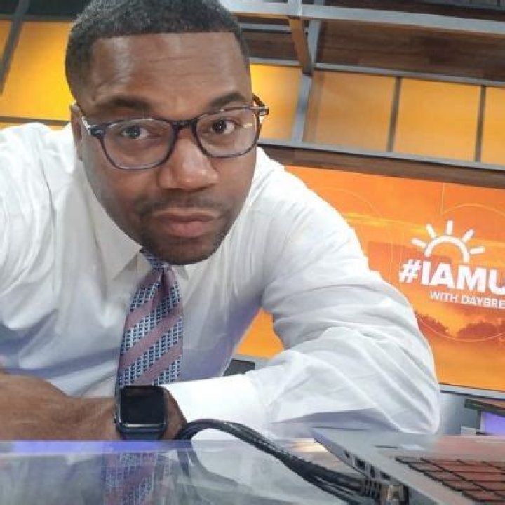 Demond Fernandez Wiki: Is He Married | Family And Ethnicity