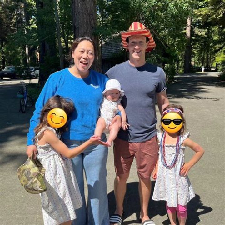 Dylan Wu family, wife, children, parents, siblings