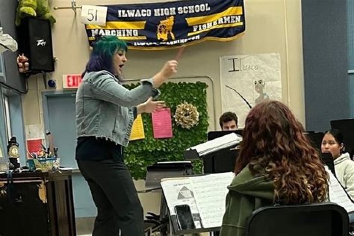 Esther Thomas Of Ilwaco High School