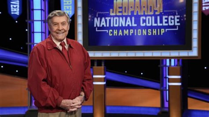 Johnny Gilbert, a show business personality is the announcer of Jeopardy who works alongside Alex Trebek.