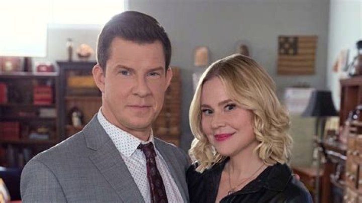 Lessons From Eric Mabius And Wife