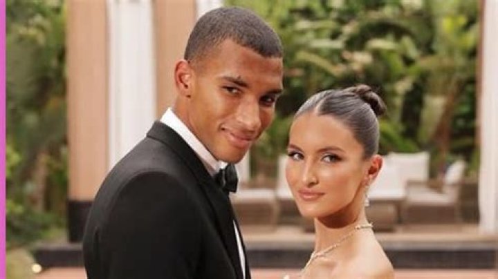 Meet Felix Auger-Aliassime's Enchanting Girlfriend