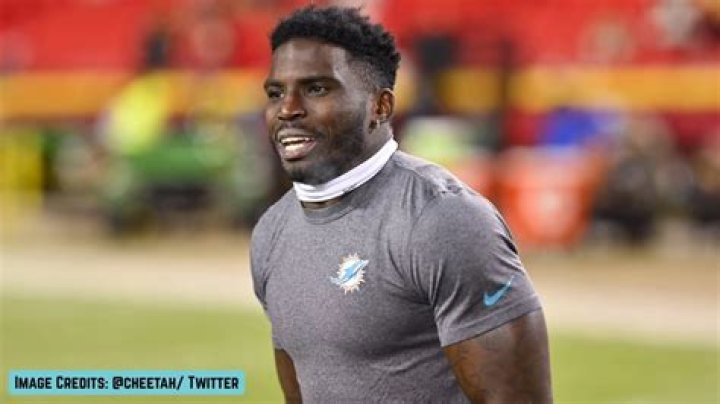 Melissa Roxburghs net worth, fact, career, awards, biography & life story