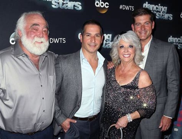 MIcheal Groover, the longterm husband of celebrity chef Paula Deen is the stepfather of her sons, Ja