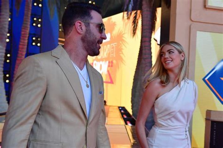 Uncover The Empowering Story Behind "Verlander Wife"