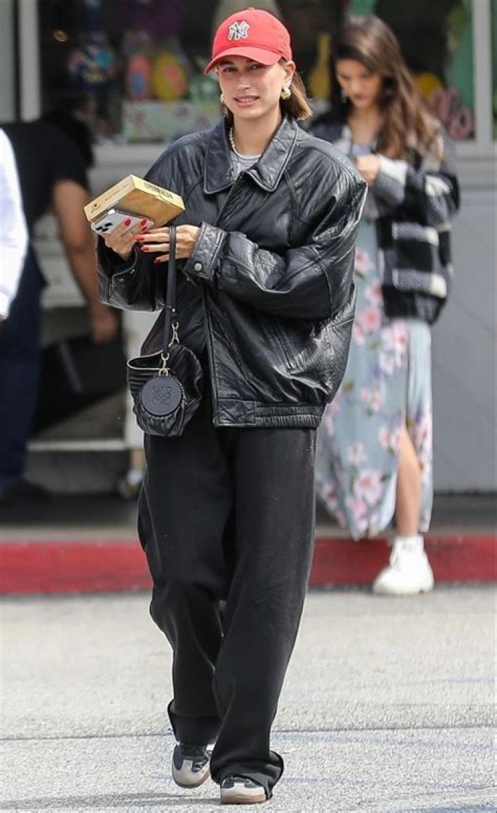 Unveiling Hailey Rhode Bieber's Pregnancy: Discoveries And Insights