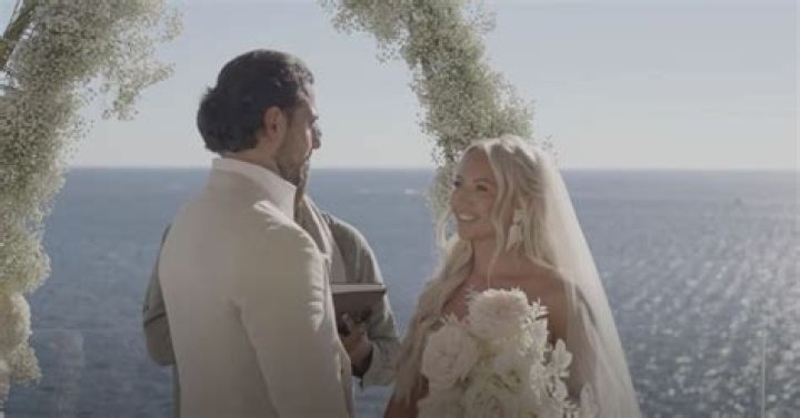 Unveiling The Reasons Behind Elle Darby's Wedding Cancellation