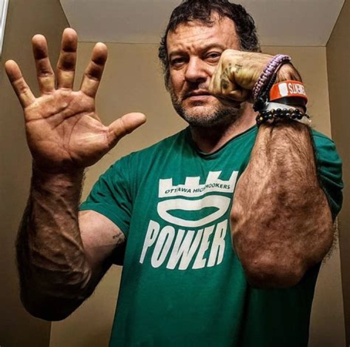 Unveiling The Secrets Of Devon Larratt's Family: Insights And Revelations